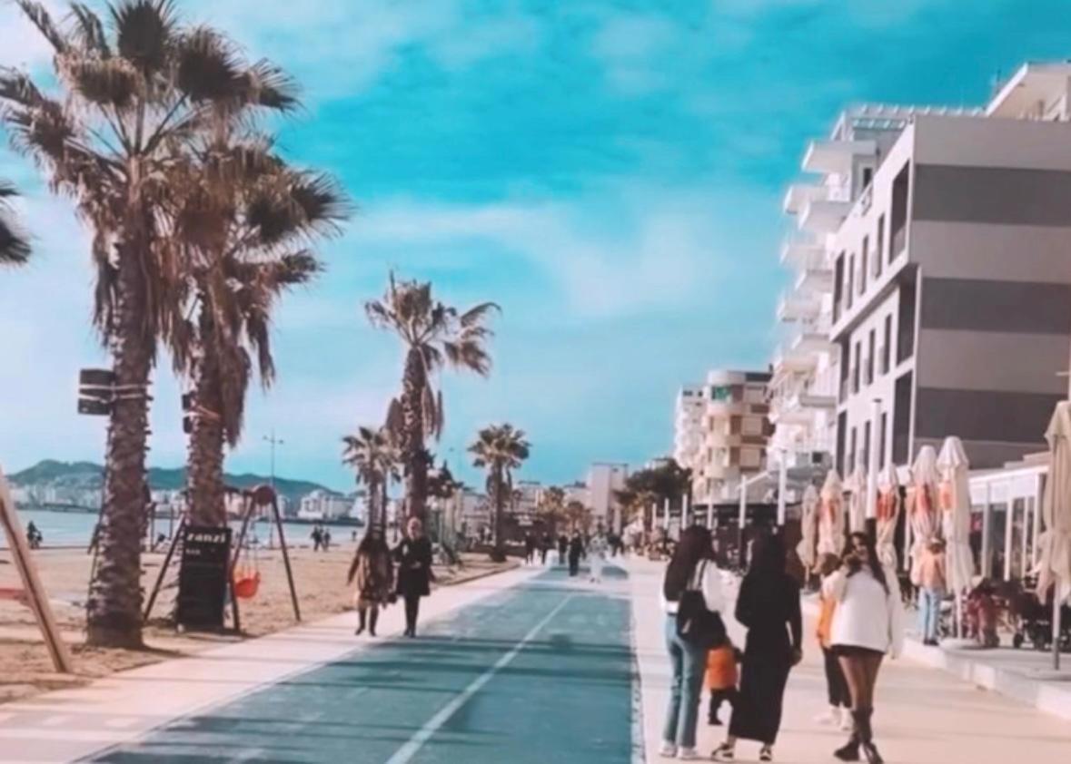 Durres Strand Direkt Am Meer 外观 照片