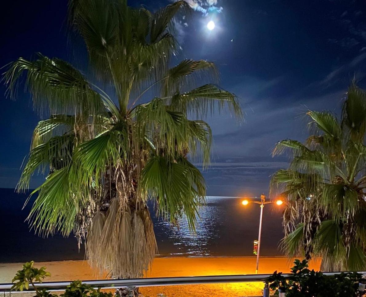 Durres Strand Direkt Am Meer 外观 照片